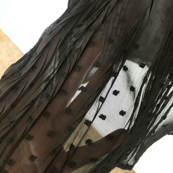 RELISTED Boho Lace Trimmed Top - Picture 9 of 11